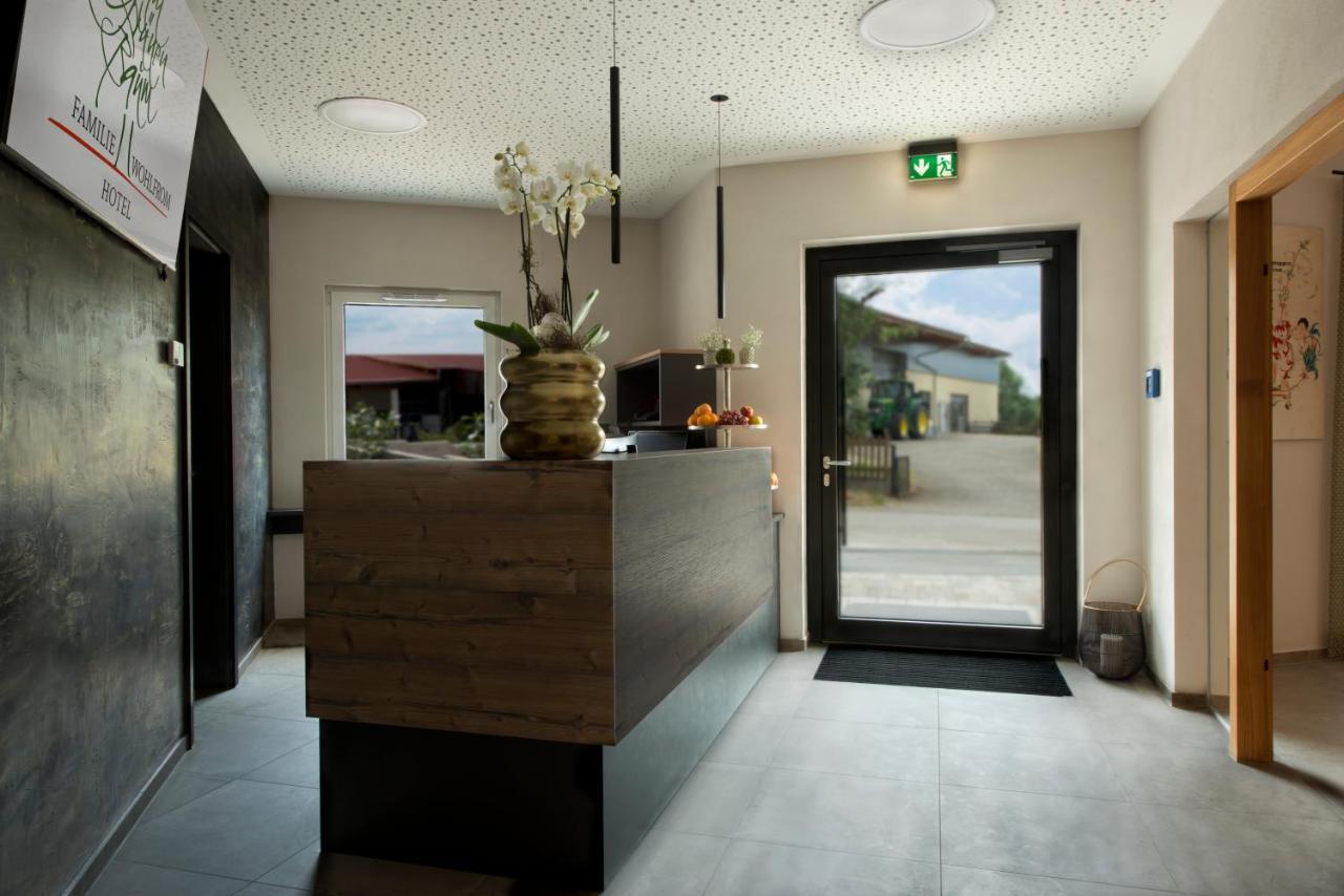 Hotel Zum Gruenen Baum Pfahlheim Экстерьер фото